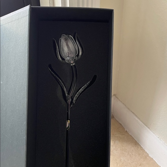 Waterford  Fleurology Tulip Flower NIB - Picture 6 of 6